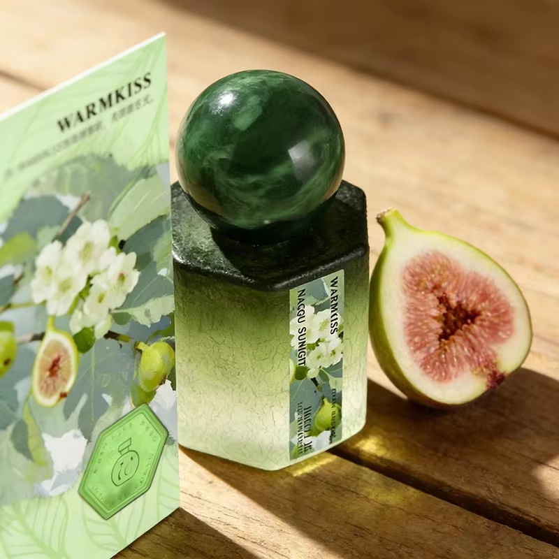 عطر نسائي 30 مل برائحة تدوم طو - مراجعة Perfume Fragrance Families وسعره