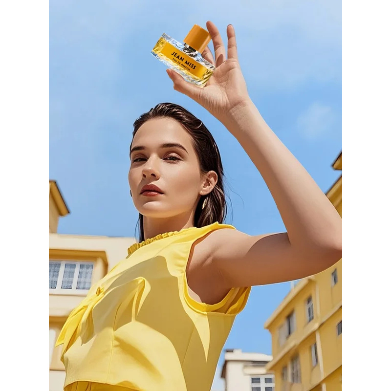 عطر نسائي زهري فاكهي 100 مل، م - مراجعة Eau De Parfum Women وسعره
