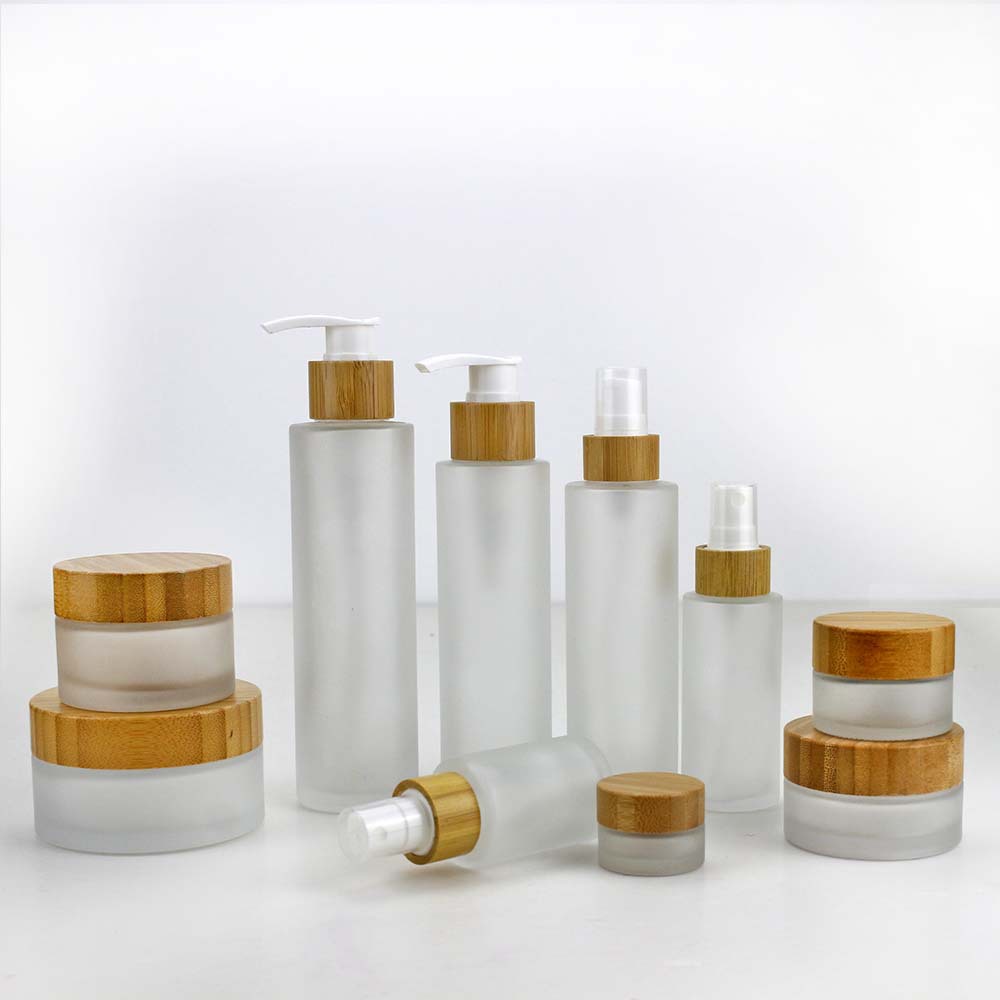 زجاجة عطر من الخيزران الطبيعي  - مراجعة Perfume Imperium Fragrance World وسعره